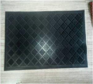 Rubber pin mat Stock