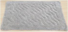 Tufted Bathrug with Wave