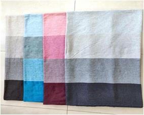 Poly Cotton Throw