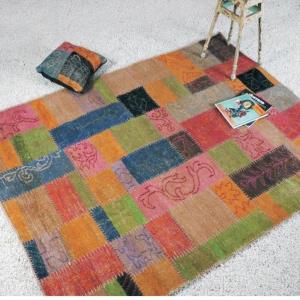 Designer Hand Tufted & Hand Knotted  Woolen Carpets Stock