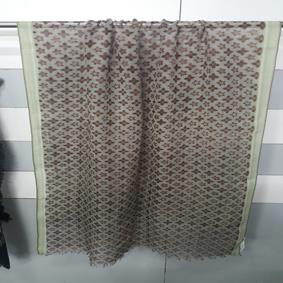 WOOL SHAWLS